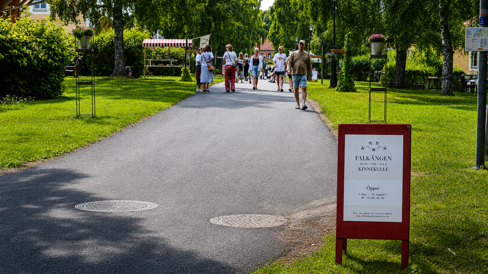 Falkängsgatan i Hällekis - här finns Kinnekulle Antique!